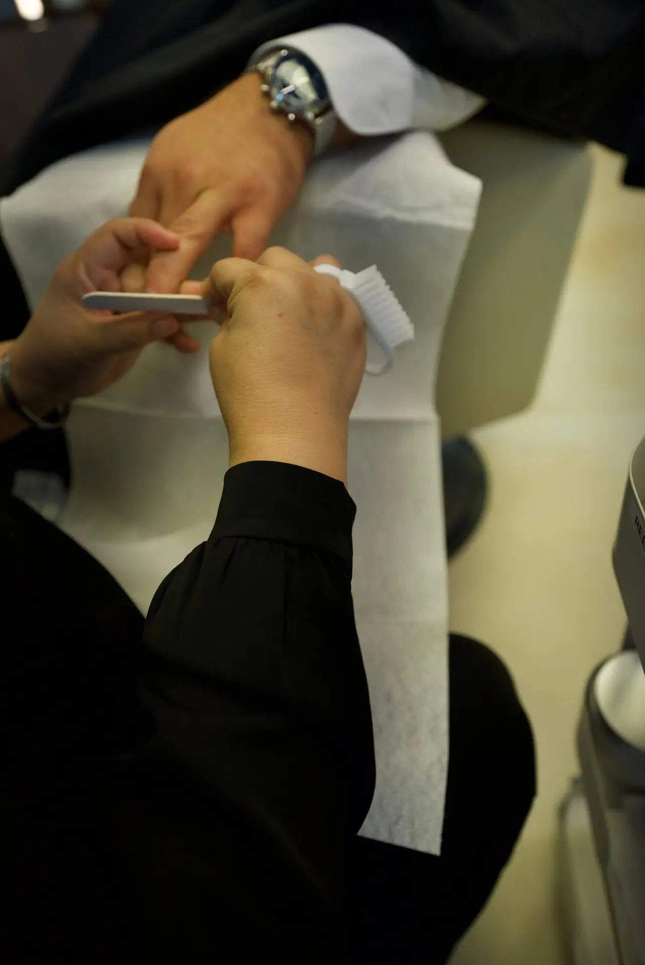 manicure for men in duba by hamza salon